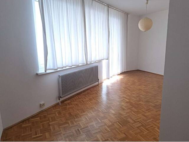 Immobilie in Vöcklabruck - 4-Zimmer-Wohnung in zentraler Lage von Vöcklabruck - Bild 3