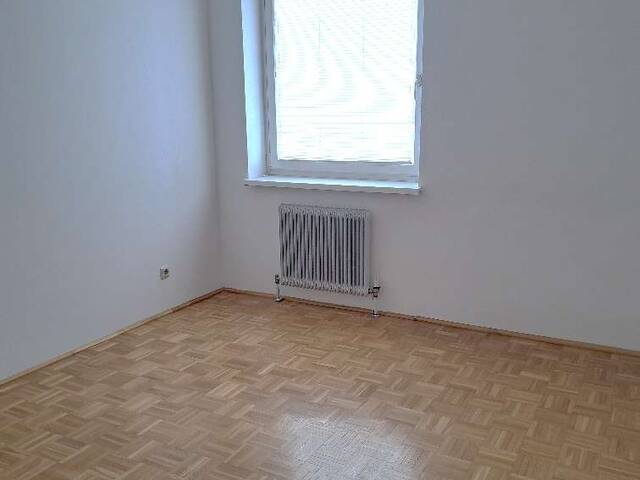 Immobilie in Vöcklabruck - 4-Zimmer-Wohnung in zentraler Lage von Vöcklabruck - Bild 4