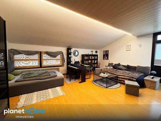 Immobilie in Wattens - Großzügige Dachgeschoss Garconniere mit Loggia in Wattens - Bild 0