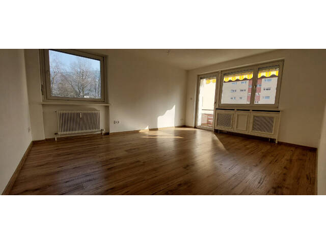 Immobilie in Dornbirn - Provisionsfrei! Sonnige 3,5-Zimmer-Wohnung, renoviert, Wohnküche, Balkon, Garage optional - Bild 2