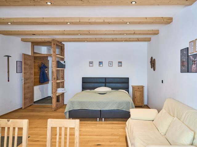 Immobilie in Seefeld in Tirol - Schick modernisiertes FREIZEITWOHNSITZ-Apartment mit alpinem Flair in Seefeld - Bild 2