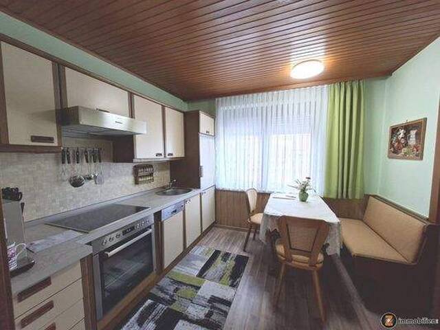 Immobilie in Neutal - Neutal: Gepflegtes Ein- Zweifamilienhaus - Bild 2