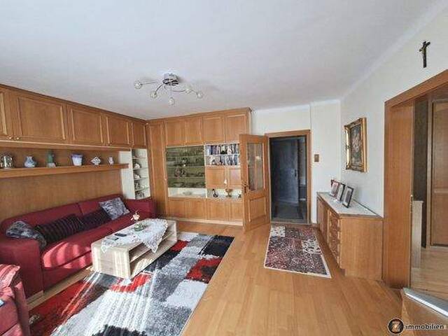 Immobilie in Neutal - Neutal: Gepflegtes Ein- Zweifamilienhaus - Bild 4