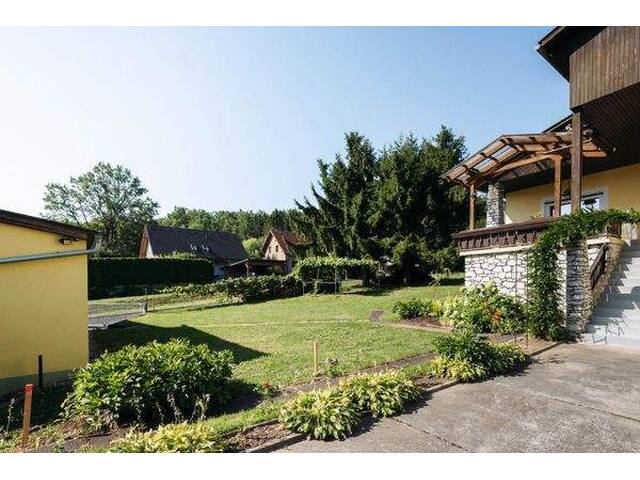 Immobilie in Tillmitsch - Tillmitsch: Preissenkung bei einem ruhig gelegenem Wohnhaus mit schönem Garten - Bild 0