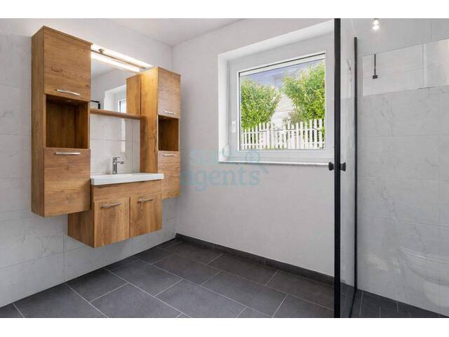 Immobilie in Ober-Piesting - Neubau 2026: Moderne 3-Zimmer-Wohnung in naturnaher Lage, sofort bezugsfertig - Bild 2