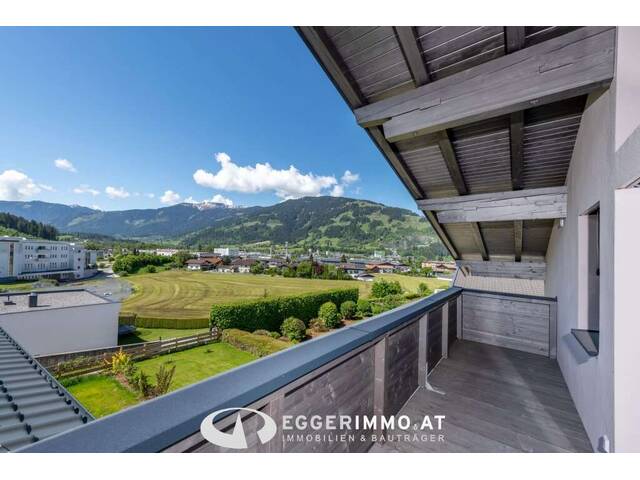 Immobilie in Saalfelden am Steinernen Meer - 5760 Saalfelden : Penthouse ! Weitblick ! neuwertige, zentral gelegene, sonnige 4 Zimmerwohnung 123,94m²,Carport und Freistellplatz ! - Bild 1