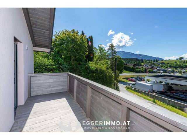 Immobilie in Saalfelden am Steinernen Meer - 5760 Saalfelden : Penthouse ! Weitblick ! neuwertige, zentral gelegene, sonnige 4 Zimmerwohnung 123,94m²,Carport und Freistellplatz ! - Bild 4