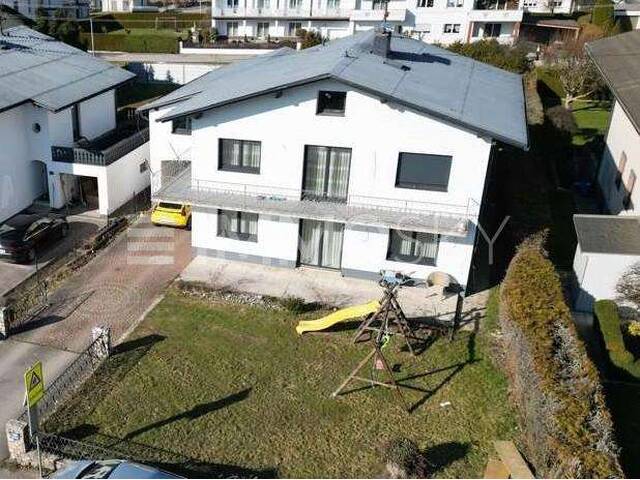 Immobilie in Sattledt - FAMILIENDOMIZIL MIT OPTIMALER RAUMAUFTEILUNG UND GROSSEM GARTEN - Bild 0