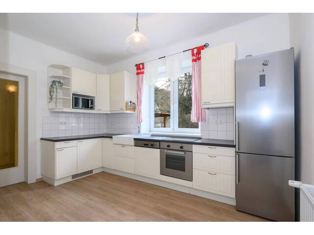 Immobilie in Pfaffstätten - Wohnhaus mit Charme und großem Garten – Ihr Wohntraum in Pfaffstätten - Bild 4