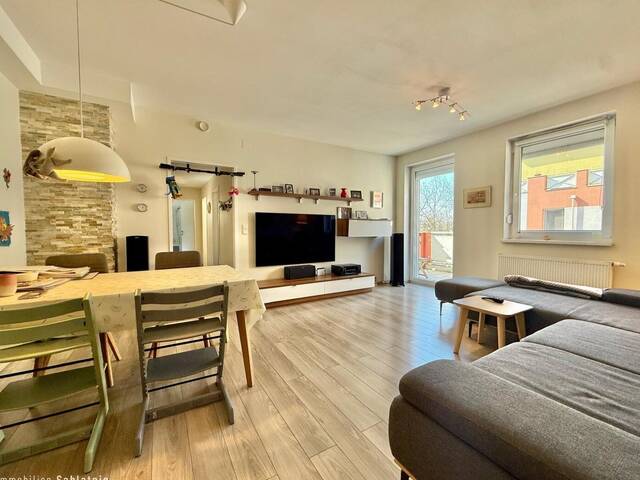 Immobilie in Teesdorf - SONNIGE 3-ZIMMER-WOHNUNG mit 23 m² Terrasse, Balkon & Grünblick in Teesdorf! - Bild 0