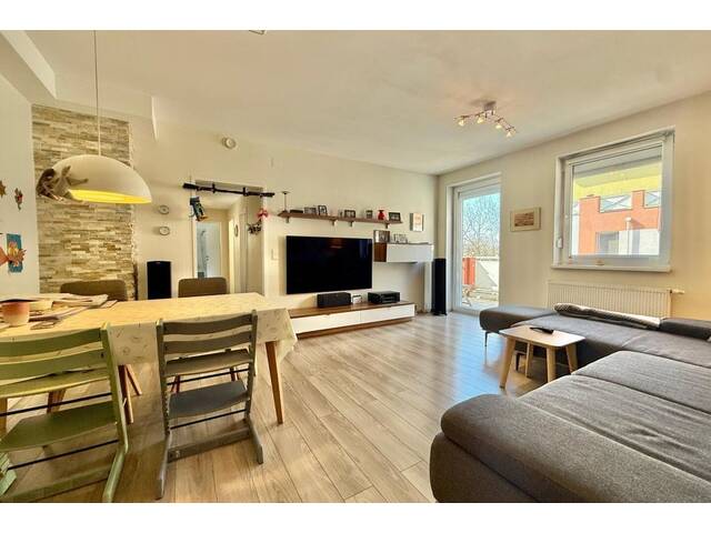 Immobilie in Teesdorf - SONNIGE 3-ZIMMER-WOHNUNG mit 23 m² Terrasse, Balkon & Grünblick in Teesdorf! - Bild 3