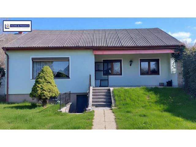 Immobilie in Neufeld an der Leitha - Sehr geräumiges Haus in Neufeld mit großem Garten in Ruhelage! - Bild 0