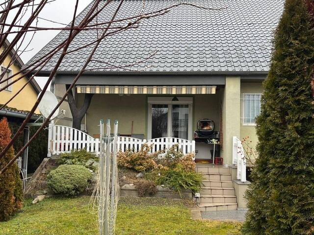 Immobilie in Weigelsdorf - Privatverkauf - keine Käuferprovision. Einziehen, wohlfühlen und bei Bedarf erweitern - Bild 3