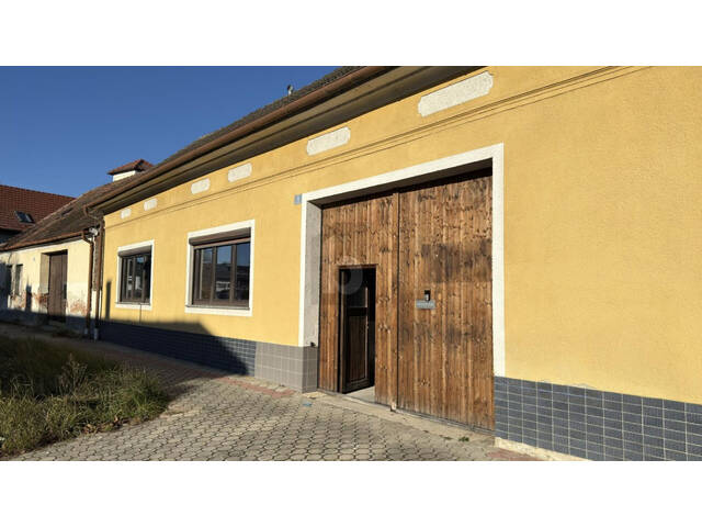 Immobilie in Unterloisdorf - TEILSANIERT MIT GROSSEM SONNIGEN GARTEN U. STADL - 2 ZUFAHRTEN - Bild 0