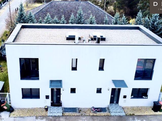 Immobilie in Strasshof an der Nordbahn - | Modernes Doppelhaus mit Garten und Terrasse | Ihr neues Zuhause in Strasshof an der Nordbahn | Großer Wohnkeller | Sonniger Eigengarten - Bild 0