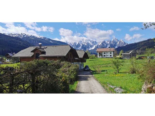 Immobilie in Gosau - TOP-Gelegenheit zum großzügigen Wohnen im Ski- und Wanderparadies Gosau - Bild 0