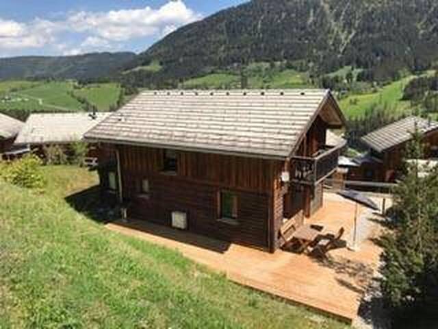 Immobilie in Annaberg im Lammertal - Charmantes Chalet mit Hüttenflair am Skigebiet Dachstein West - Bild 0