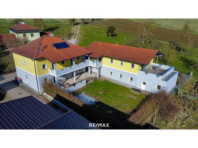 Immobilie in Kematen am Innbach - ***OPEN HOUSE Freitag, 24. April 2026 von 12:45 - 15:45*** Charmantes Mehrgenerationenhaus mit Einliegerwohnung in Kematen - Bild 0