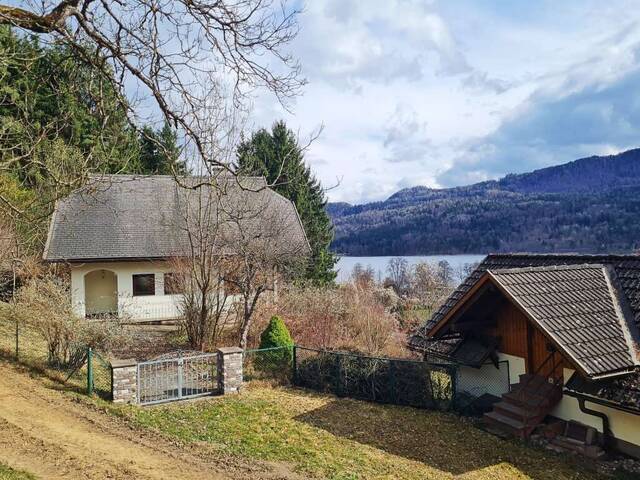 Immobilie in Keutschach - Gemütliches Haus mit Seeblick in Traumlage am Keutschacher See, auch zwei getrennte Wohnbereiche möglich! - Bild 0