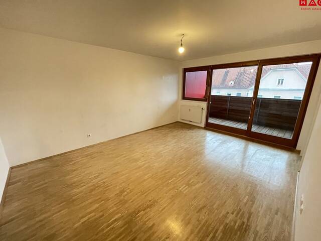 Immobilie in Voitsberg - Eigentumswohnung mit Super-Fernblick von der Loggia, 3 Zimmer, zentrumsnah! - Bild 1