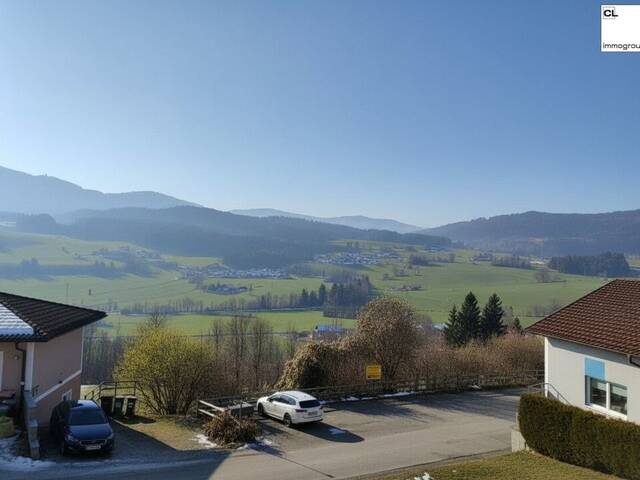 Immobilie in Oberwang - Wohnen im Grünen - Charmante 3-Zimmer-Wohnung bei Mondsee - Bild 2