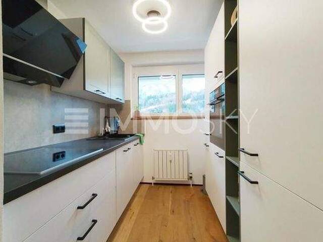 Immobilie in Bürs - Obere Wohnung mit herrlichem Ausblick - Bild 1