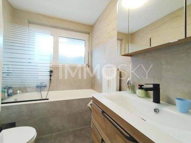 Immobilie in Bürs - Obere Wohnung mit herrlichem Ausblick - Bild 3