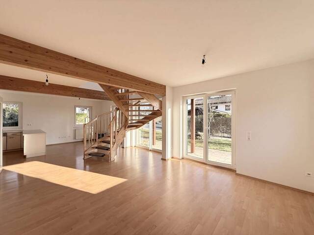 Immobilie in Moosdorf - Familienleben mit Freiraum - Einfamilienhaus mit Gästehaus und großem Garten in ruhiger Lage - Bild 4