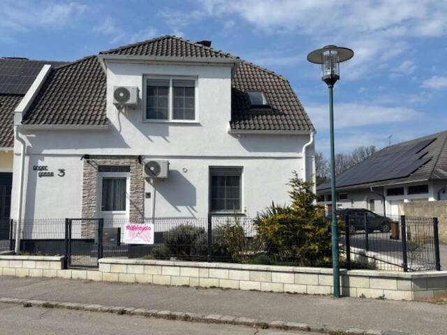 Immobilie in Mönchhof - Mönchhof - Wohnen & Arbeiten perfekt vereint - Ihr neuer Wohlfühlort wartet auf Sie! - Bild 0