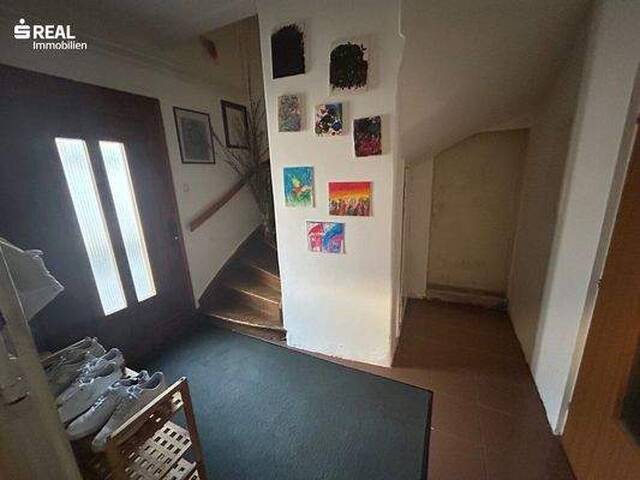 Immobilie in Ybbs an der Donau - Teilsaniertes Stadthaus im Herzen von Ybbs an der Donau - Bild 1