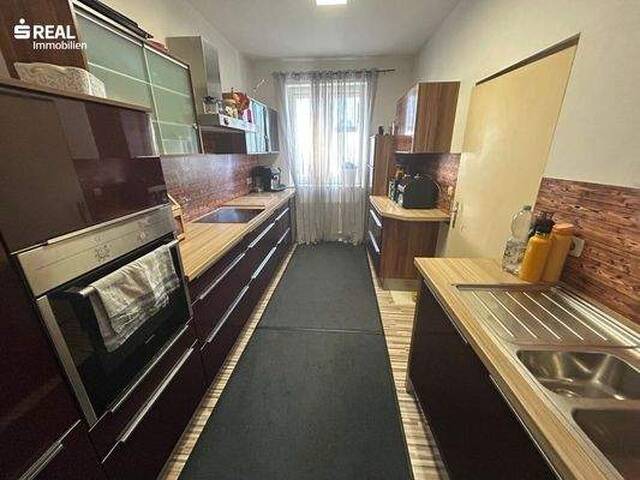 Immobilie in Ybbs an der Donau - Teilsaniertes Stadthaus im Herzen von Ybbs an der Donau - Bild 2