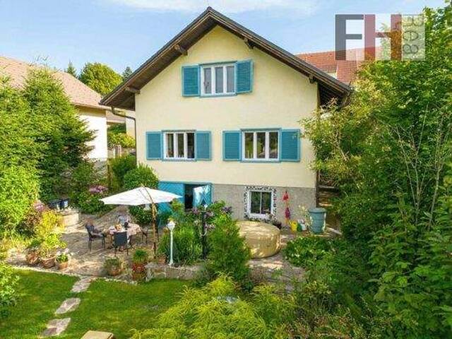 Immobilie in Gablitz - Gepflegtes Haus mit Charme und Flair auf traumhaftem Grundstück! - Bild 1