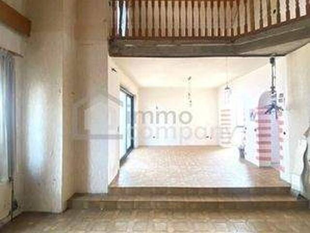 Immobilie in Felixdorf - Vollunterkellertes Einfamilienhaus - Viel Potenzial - Mach was draus! - Bild 0