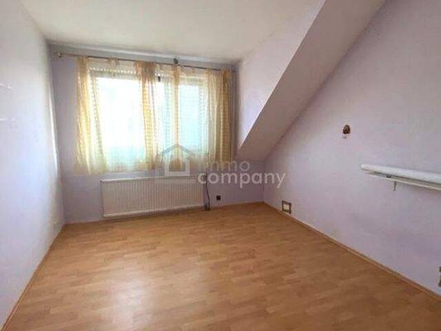 Immobilie in Felixdorf - Vollunterkellertes Einfamilienhaus - Viel Potenzial - Mach was draus! - Bild 4