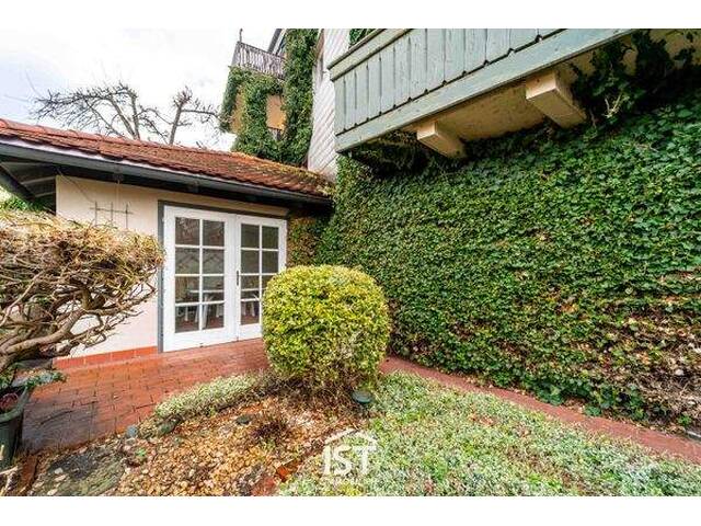 Immobilie in Braunau am Inn - Braunau am Inn - Altstadtjuwel mit Garage und Garten - Bild 2