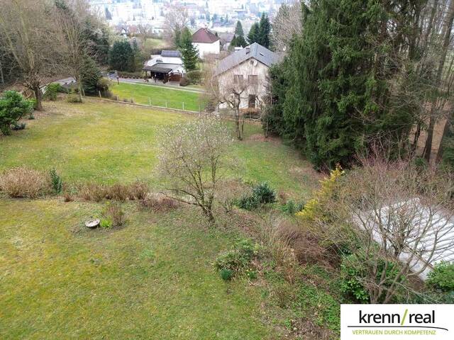 Immobilie in St. Ulrich bei Steyr - Exklusive Villa mit eigenem Wald in Bestlage mit Blick auf Steyr - Bild 3