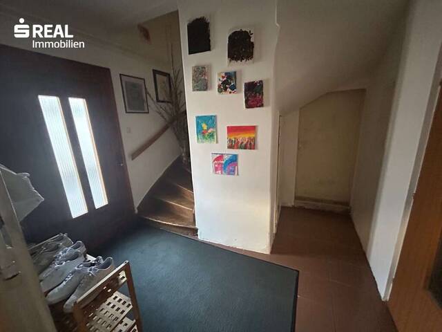 Immobilie in Ybbs an der Donau - Teilsaniertes Stadthaus im Herzen von Ybbs an der Donau - Bild 1