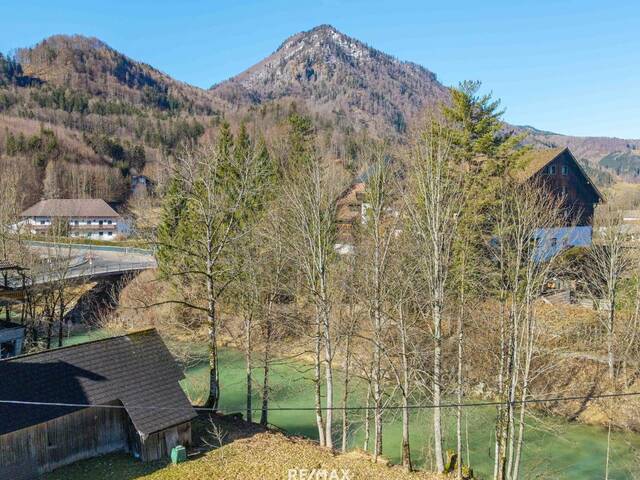 Immobilie in Grünau im Almtal - Stilvolles Wohnen über 3 Etagen - 2 Mietwohnungen inklusive! - Bild 2