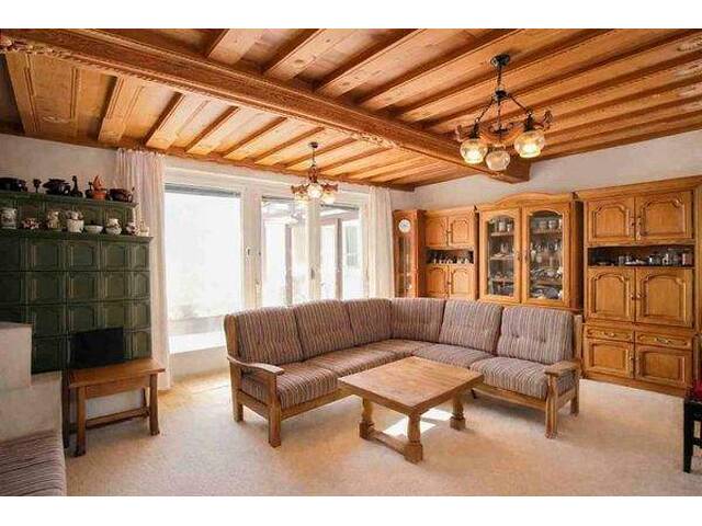 Immobilie in Dürnkrut - Charmantes Haus mit Wintergarten, Kachelofen und viel Platz für Ihre Familie in Dürnkrut - Bild 2