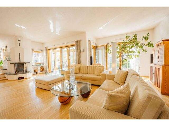 Immobilie in Zell am See - Stilvolle Landhausvilla mit Spa und Gartenidylle - Bild 0