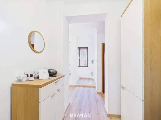 Immobilie in Heiligenkreuz - Ein Haus mit Aussicht & Charakter in Heiligenkreuz zu kaufen! - Bild 1