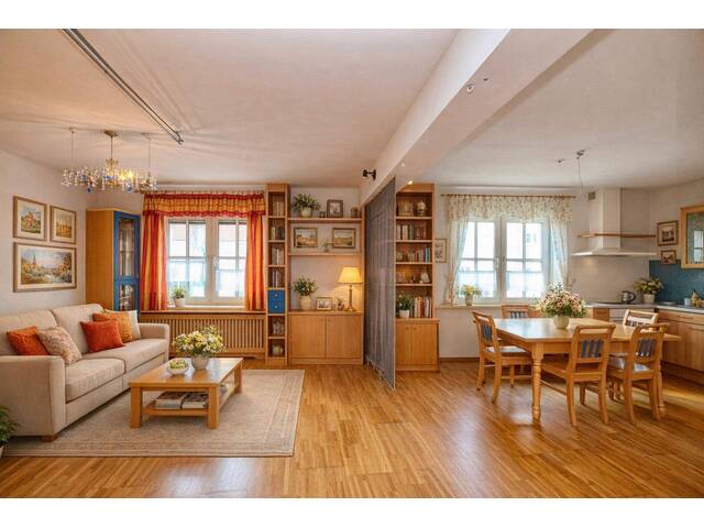 Immobilie in Ritzing - Großzügiges Zweifamilienhaus im Herzen von Ritzing - Bild 1