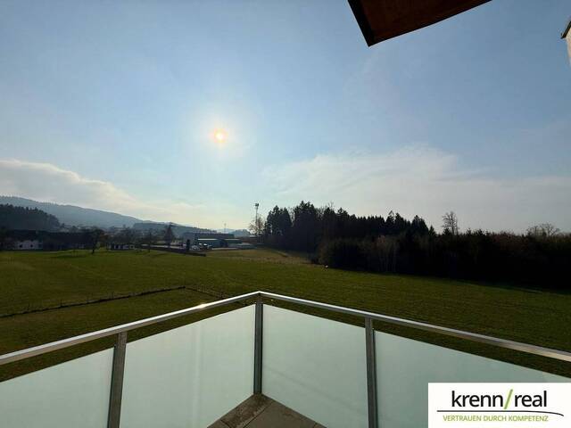 Immobilie in Aurach am Hongar - Einziehen und Wohlfühlen - moderne Wohnung mit großem Balkon und TG-Platz - Bild 2