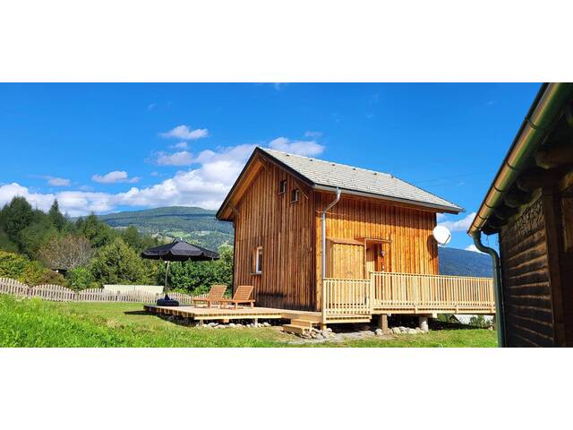 Immobilie in Stadl an der Mur - Seltene Zweitwohnsitz-Widmung ! Ruhiges, gemütliches Familien-Chalet mit herrlichem Tal- und Bergblick - Bild 1