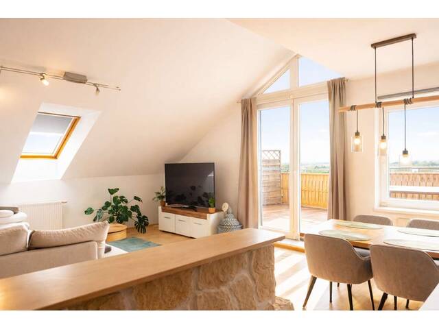 Immobilie in Stattersdorf - Helle Dachgeschoß Wohnung mit 28m2 Dachterrasse und herrlichem Fernblick - Bild 2