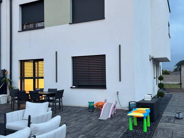 Immobilie in Pucking - Modernes Einfamilienhaus mit Pool und Garten in Pucking - Bild 0