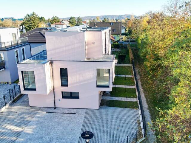 Immobilie in Korneuburg - Neubau-Reihenhaus | 116,19 m² Wohnfläche | Terrasse, Balkon & Dachterrasse | € 499.000 - Bild 0