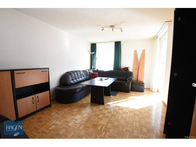 Immobilie in Hohenems - Dachgeschosswohnung mit unverbauter Aussicht in Hohenems zu verkaufen - Bild 2