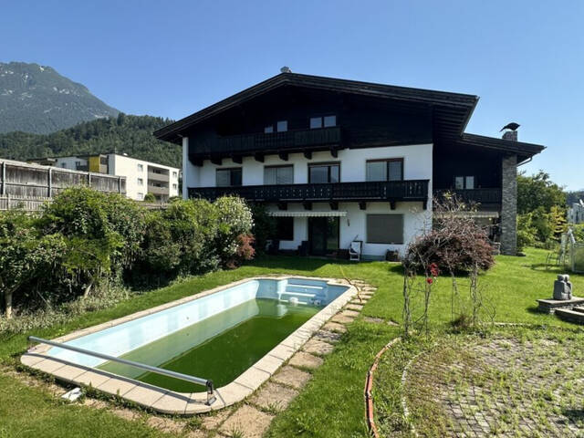 Immobilie in Jenbach - Großes Mehrfamilienhaus in zentraler Lage auf 1.372m² Grundstücksfläche - Bild 0