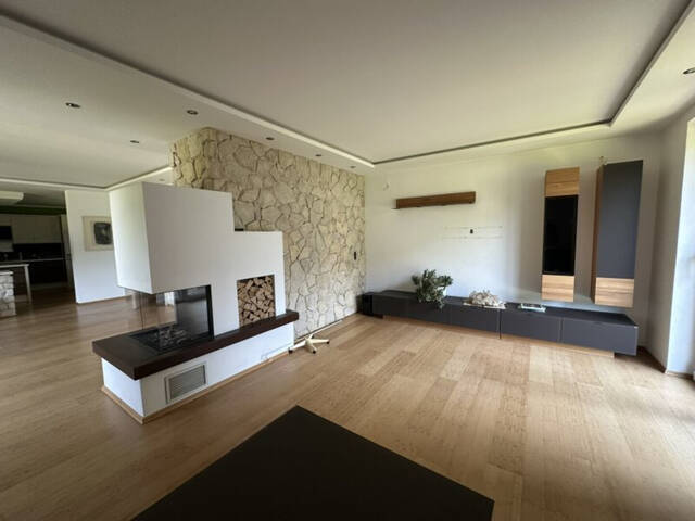 Immobilie in Jenbach - Großes Mehrfamilienhaus in zentraler Lage auf 1.372m² Grundstücksfläche - Bild 2